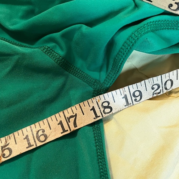 Boohoo Man Mens Green Face mask  Sweatshirt Sz M Emerald - Picture 5 of 9